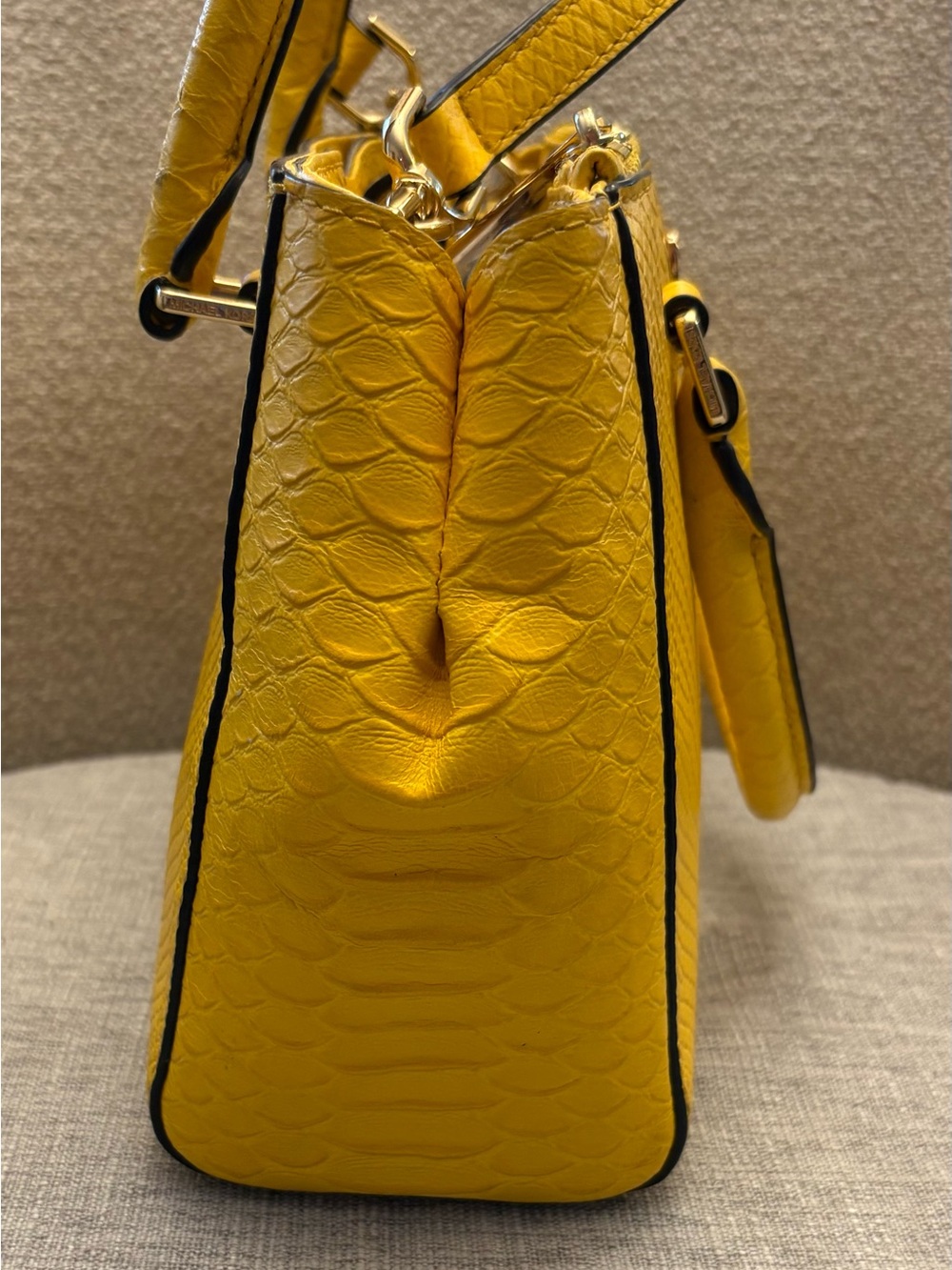 SOLD! Michael Kors Yellow Selma Satchel + a NWT Card Case to Create a Set! - Picture 6 of 11